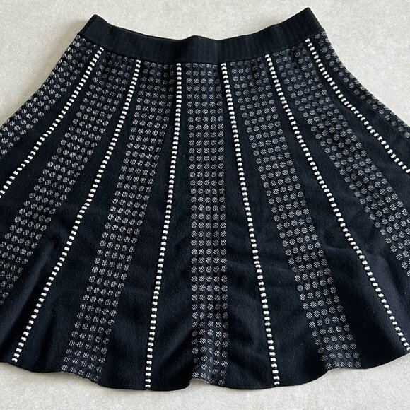 BCBGMaxAzria Yaz Piping Trim A-Line Skirt ASO Taylor Swift - Picture 6 of 12